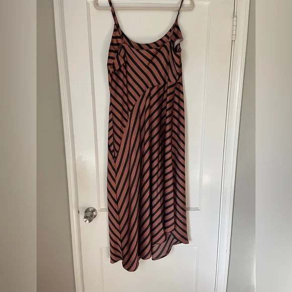 A New Day asymmetrical satin dress in pinkish orange with black stripes - Picture 4 of 6